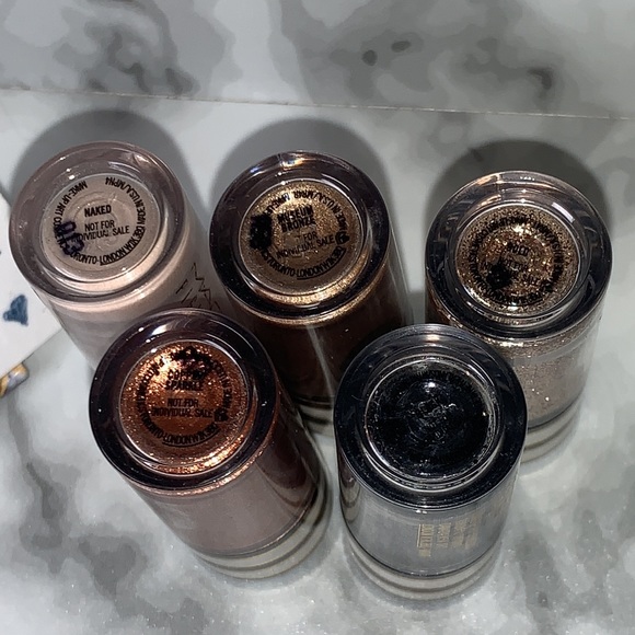 Nocturnals Black & Gold Set MAC PIGMENT & GLITTER SET - Picture 3 of 15